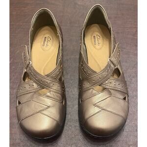 Clarks Comfort Mary Jane Flats Bronze Wide EE 10 Cushioned Leather Shoes